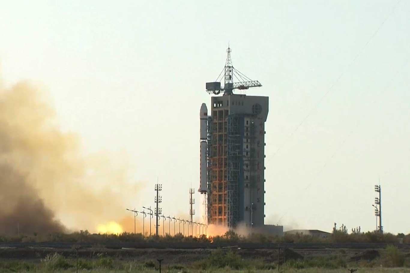 Çin, teknolojik deneyler yapmak üzere uzaya yeni bir uydu gönderdi